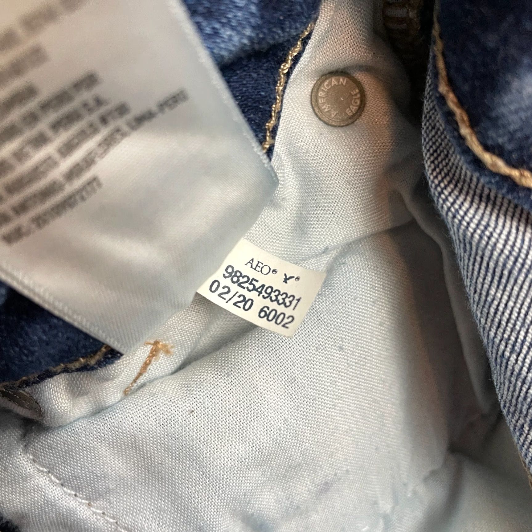 American Eagle Outfitters American Eagle Outfitters Next Level Stretch Denim Shorts Womens 00 Blue Distressed Dark Stretch 5-Pocket Denim Zip Front High Rise Casual Summer Size 24" / US 00 / IT 34 - 6 Thumbnail
