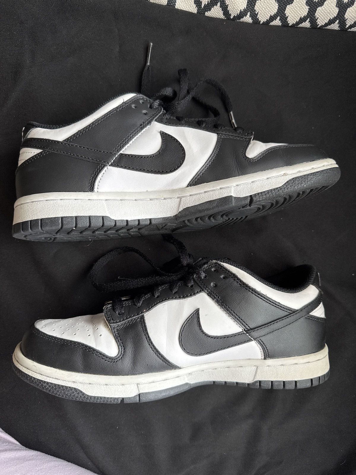 Nike Nike Panda Dunk Low Size US 6.5 / EU 39-40 - 2 Thumbnail