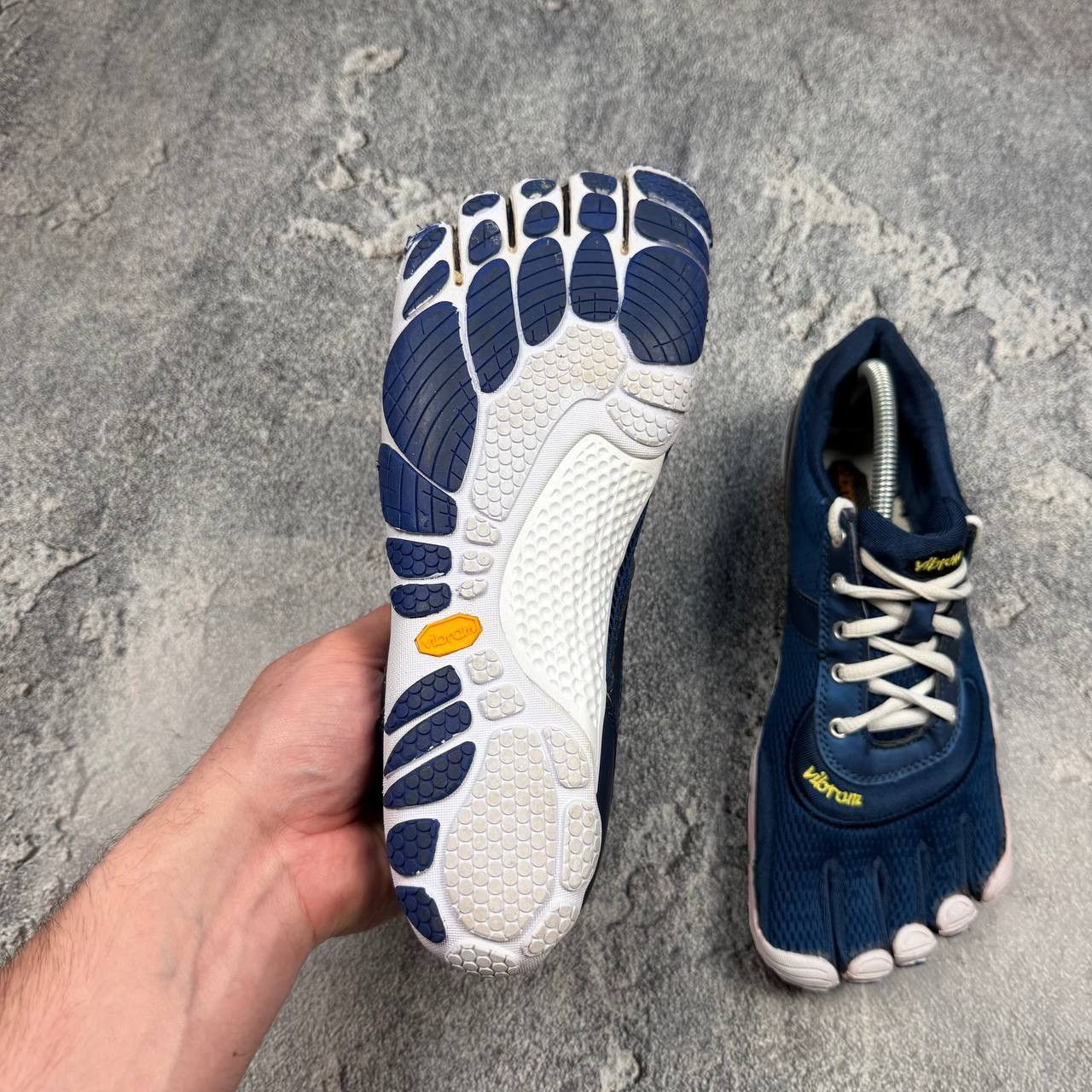 Vibram Vintage Vibram Fivefingers Size US 9 / EU 42 - 4 Thumbnail