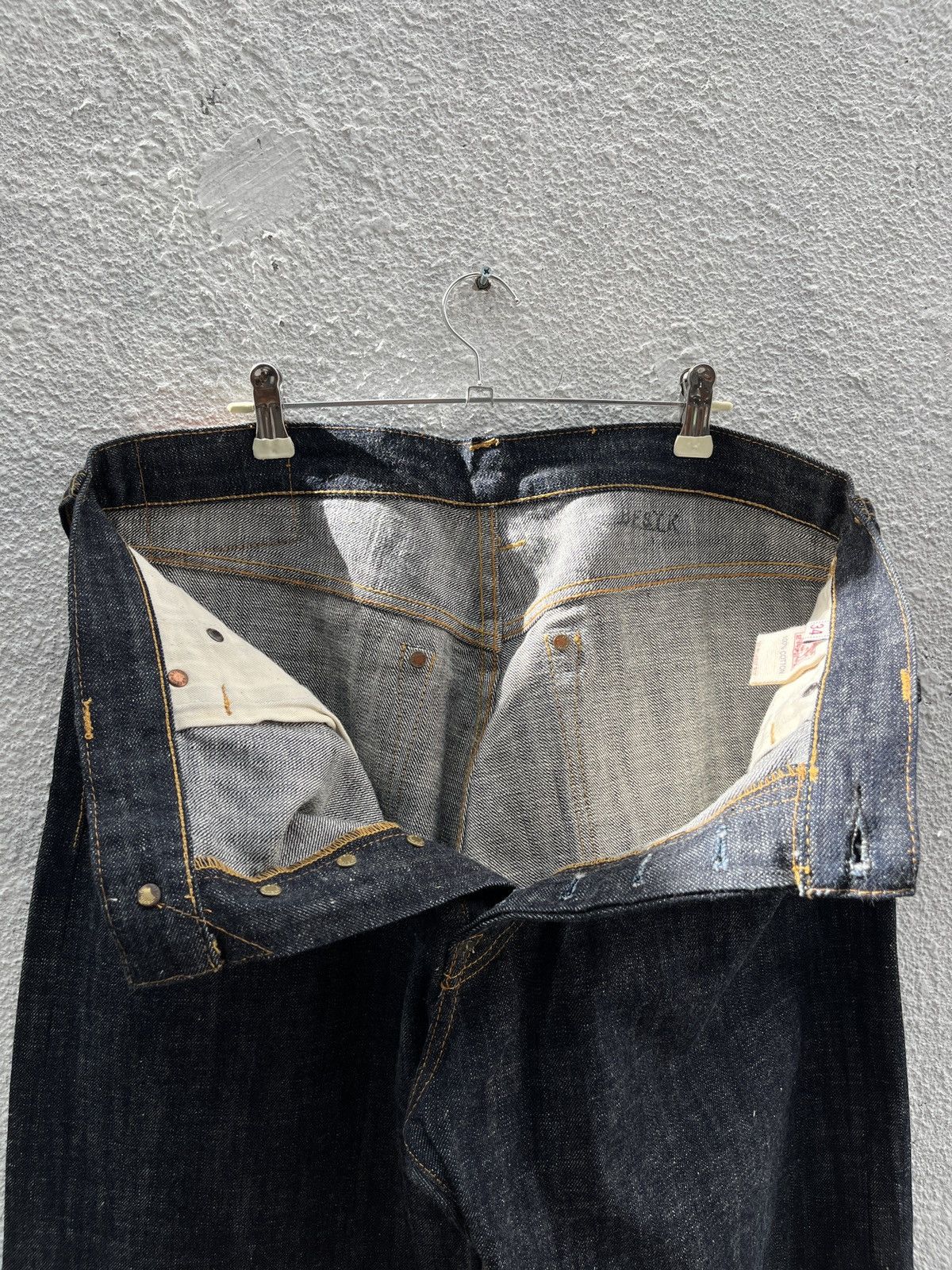 Evisu 2000’s Evisu Brushstroke Daicock Selvedge Jeans Size US 34 / EU 50 - 22 Thumbnail