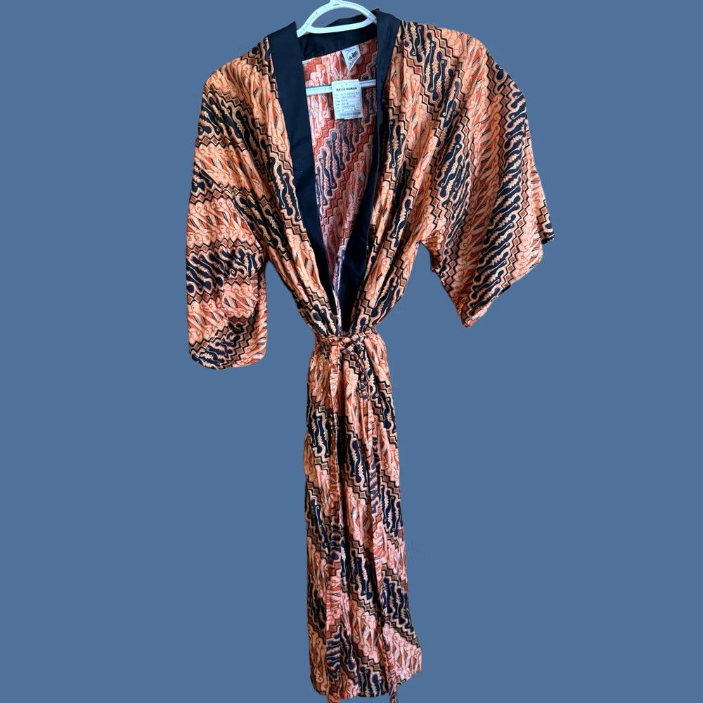 Vintage Batik Kimono From Indonesia New Womens M/L Orange Black Travel Asian Shirt? Size M / US 6-8 / IT 42-44 - 1 Thumbnail