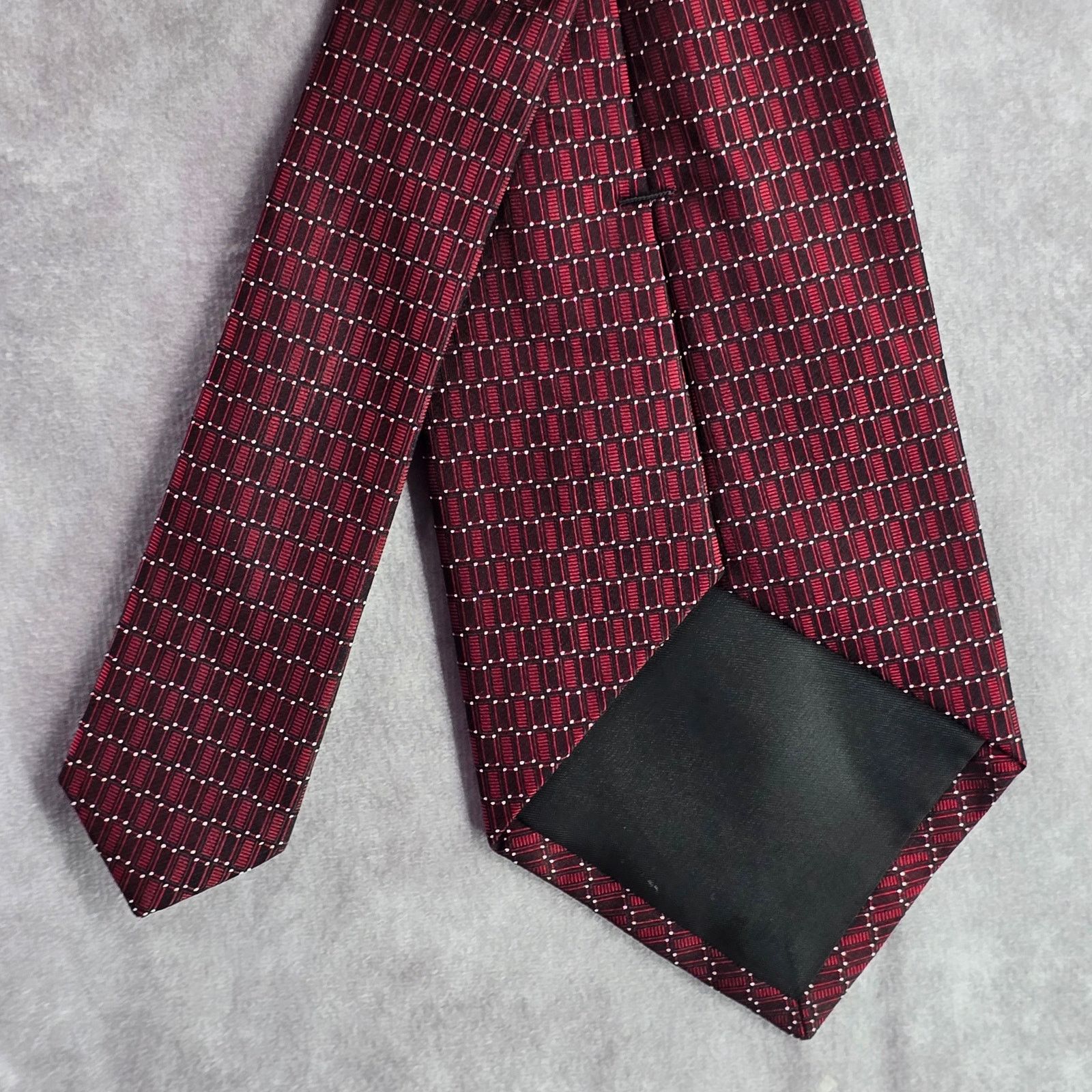 Jones New York Jones New York Red Blue White Geometric Dots Silk Neck Tie Size 30 - 6 Thumbnail