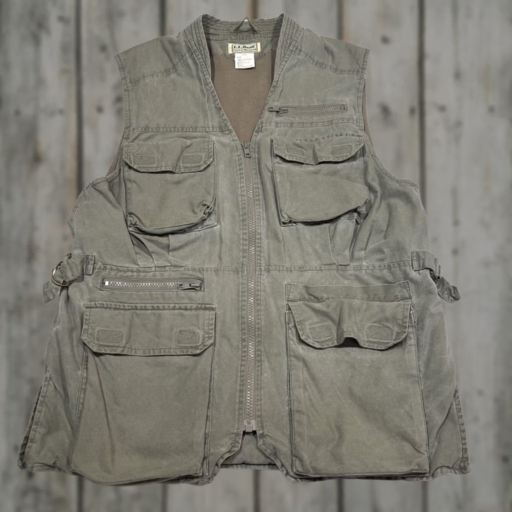 Vintage VINTAGE LL Bean Womens M Green Cotton Tropics Weights Vest Fishing Safari Multi Pockets Size M / US 6-8 / IT 42-44 - 1 Thumbnail