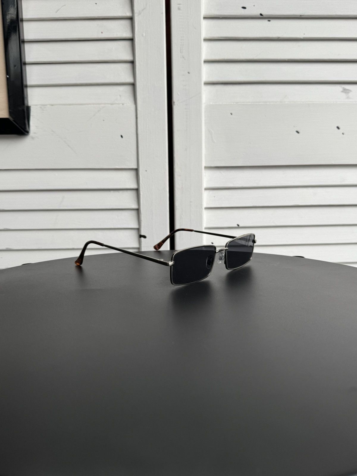 Vintage Vintage Y2K Rectangular Narrow Metal Sunglasses Silver Frame Size ONE SIZE - 14 Thumbnail