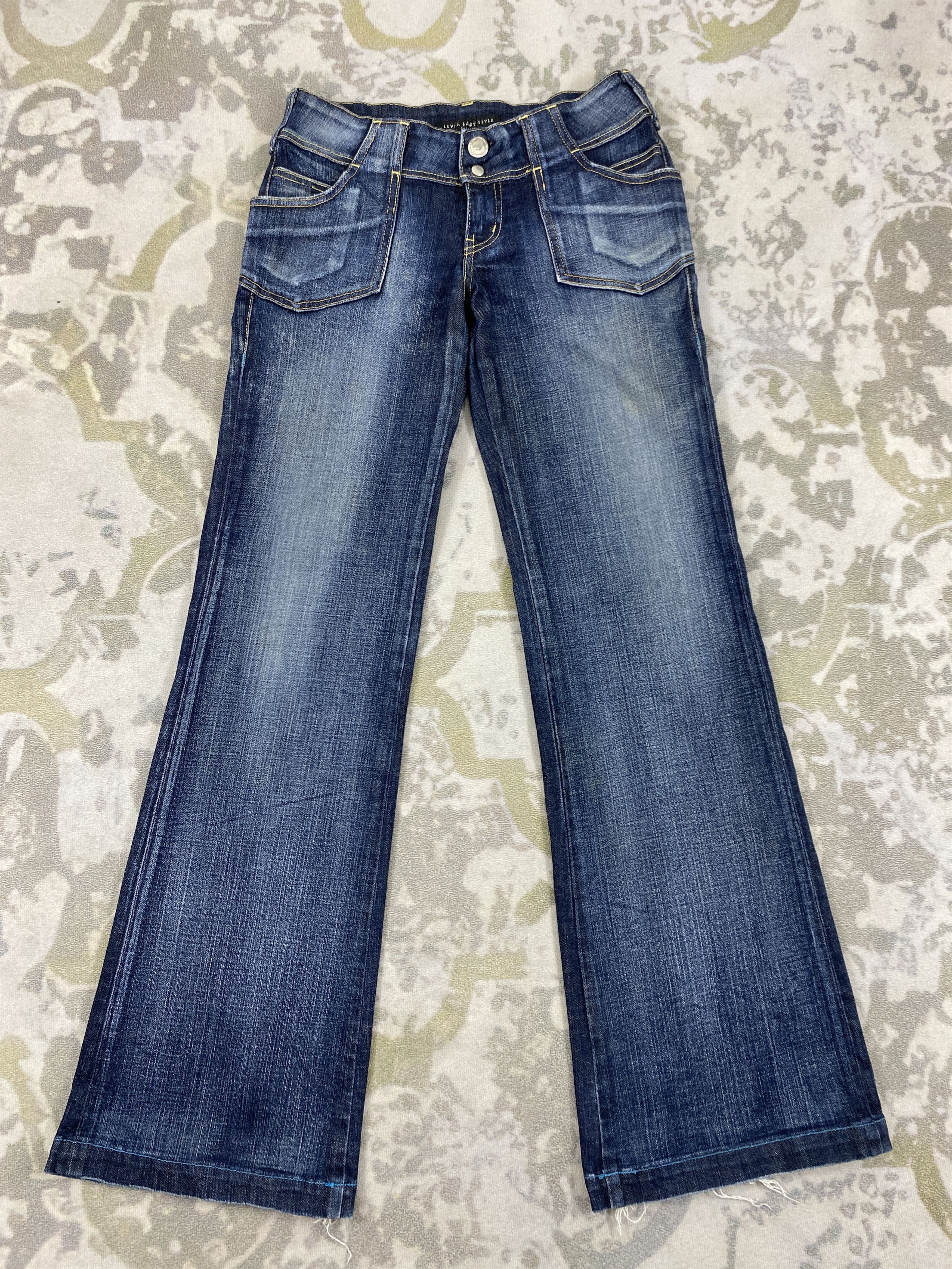 Levi's Blue Vintage Levi's Flare Jeans 30x32 Denim- JN3661 Size US 30 / EU 46 - 1 Thumbnail