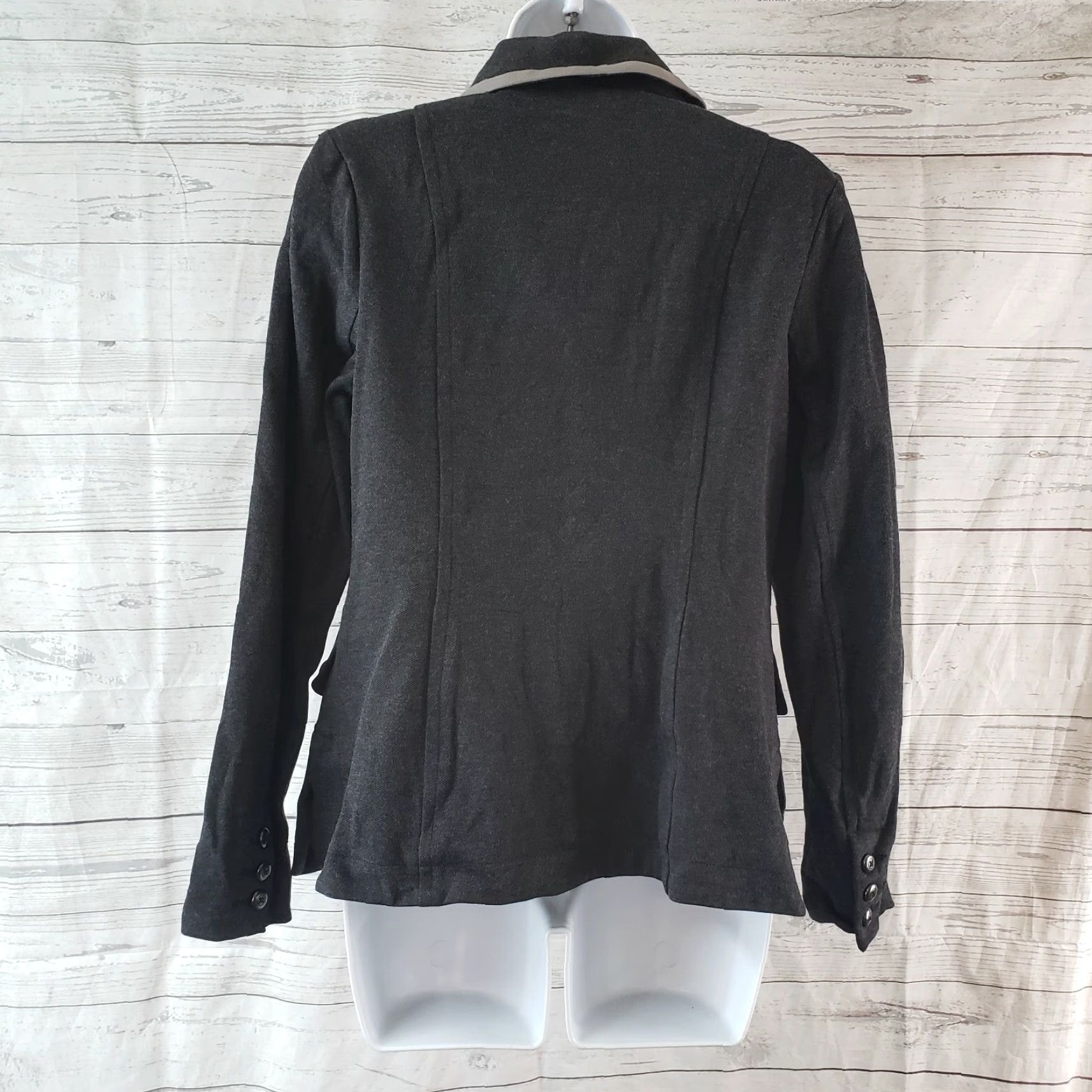 Vintage CAbi 3030 Womens Ponte Knit Crew Blazer Sz Small Charcoal Gray Long Sleeve Blazer Womens Small Gray Ponte Knit Crew Blazer 3030 Size S / US 4 / IT 40 - 4 Thumbnail