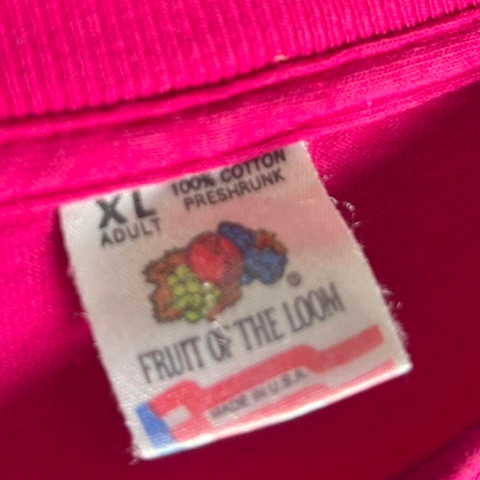 Fruit Of The Loom Vintage Mardi Gras Single Stitch Shirt Size US XL / EU 56 / 4 - 2 Thumbnail