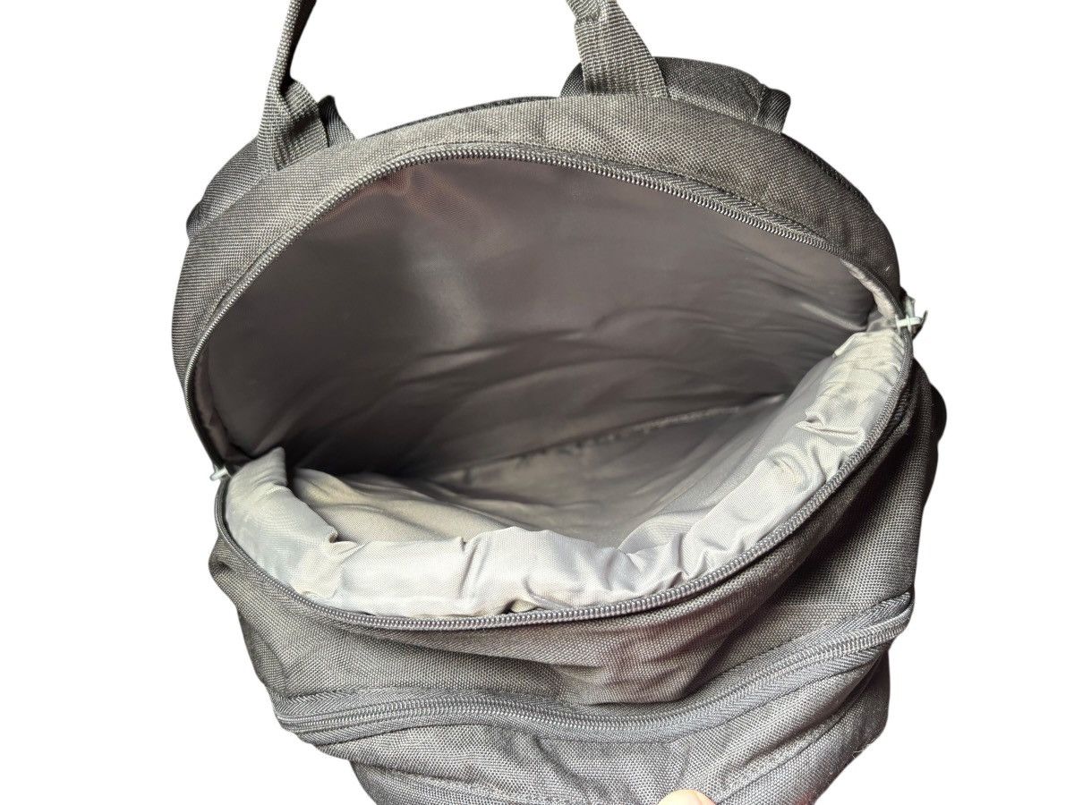 Oakley Vintage Oakley Backpack Size ONE SIZE - 8 Thumbnail