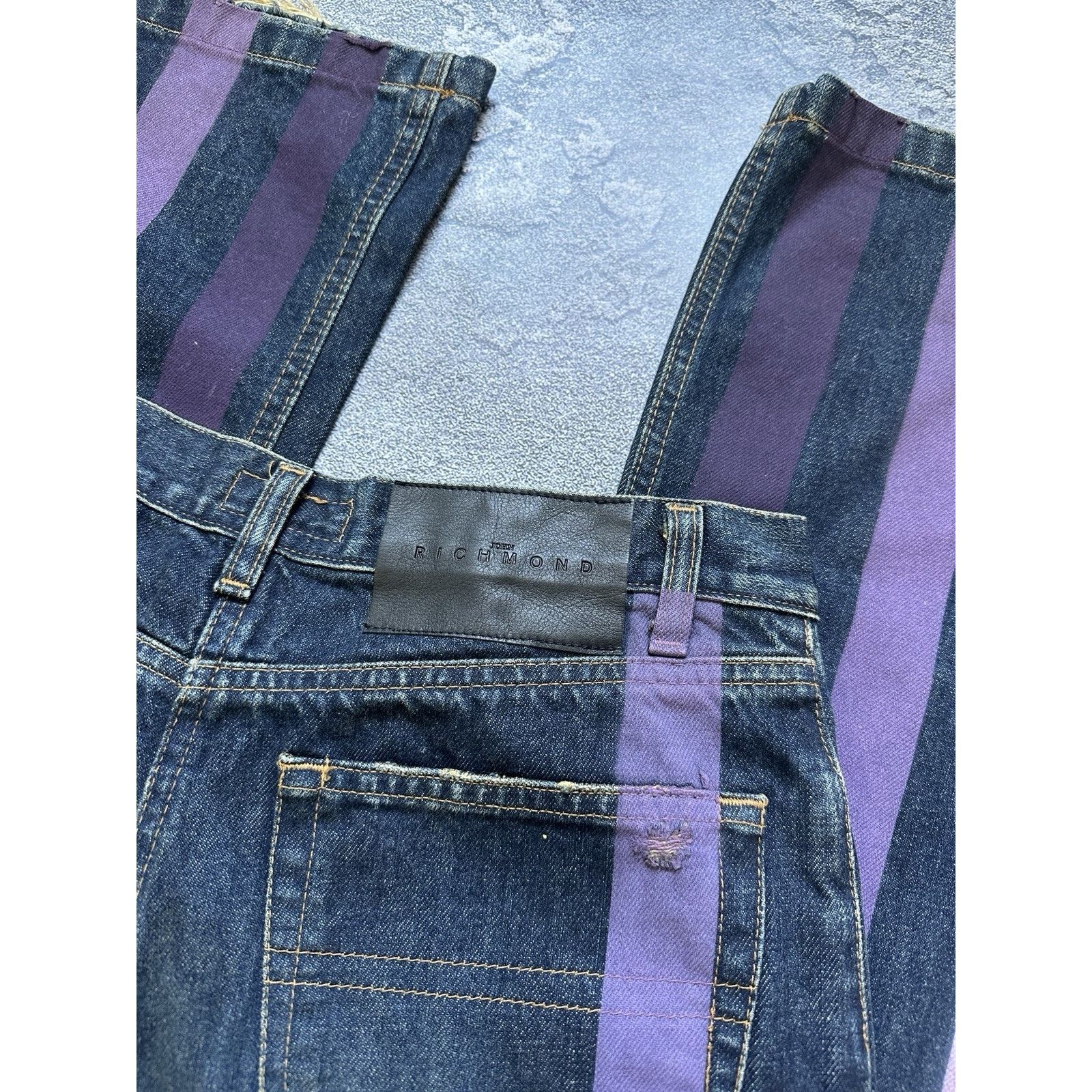 John Richmond Vintage John Richmond Bootcut Overprinted Punk Denim Pants Size 28" / US 6 / IT 42 - 10 Thumbnail