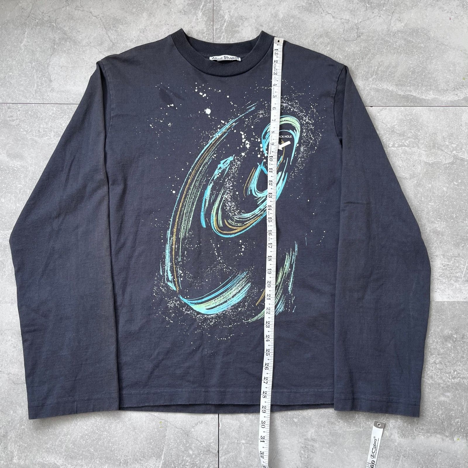 Acne Studios Acne Studios Black Hole Graphic Long Sleeve Shirt Size S Size US S / EU 44-46 / 1 - 5 Thumbnail