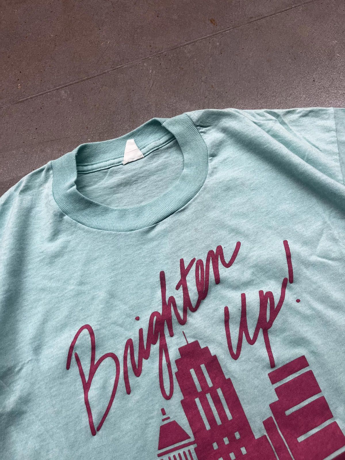 Other Vintage 80s/90s "Brighten Up Clean Cincinnati" UDF Tee Size US M / EU 48-50 / 2 - 3 Thumbnail