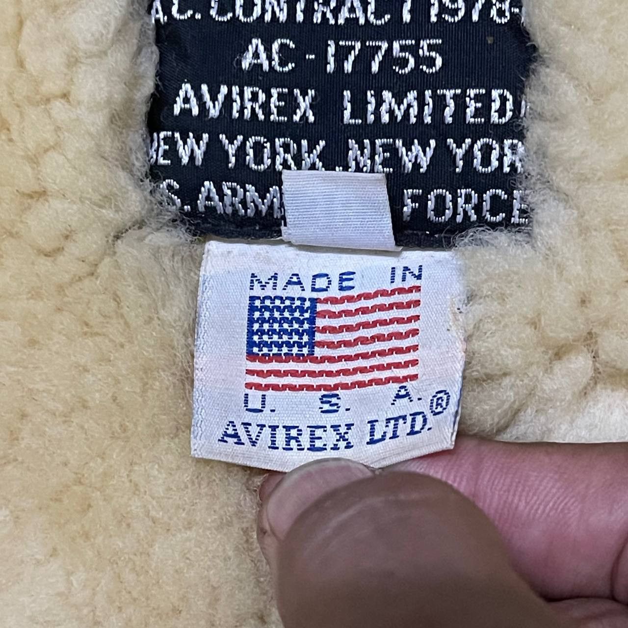 Avirex Vintage 80's Avirex B 3 Sheepskin Leather Jacket Shearling Size US M / EU 48-50 / 2 - 12 Thumbnail