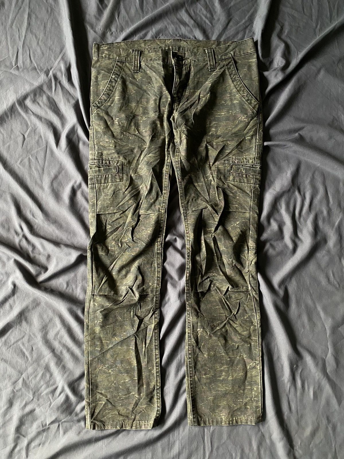 Hysteric Glamour × Japanese Brand Hysteric Glamour Camo Pants Size 30" / US 8 / IT 44 - 1 Thumbnail