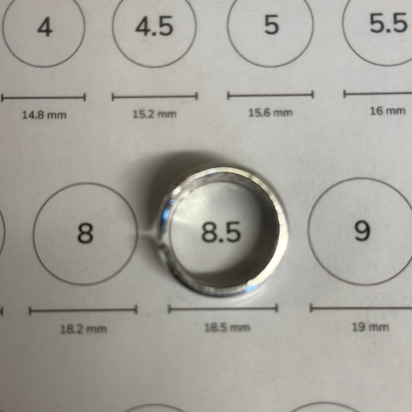 Handmade Handmade Ring size 8.5 Size ONE SIZE - 9 Thumbnail