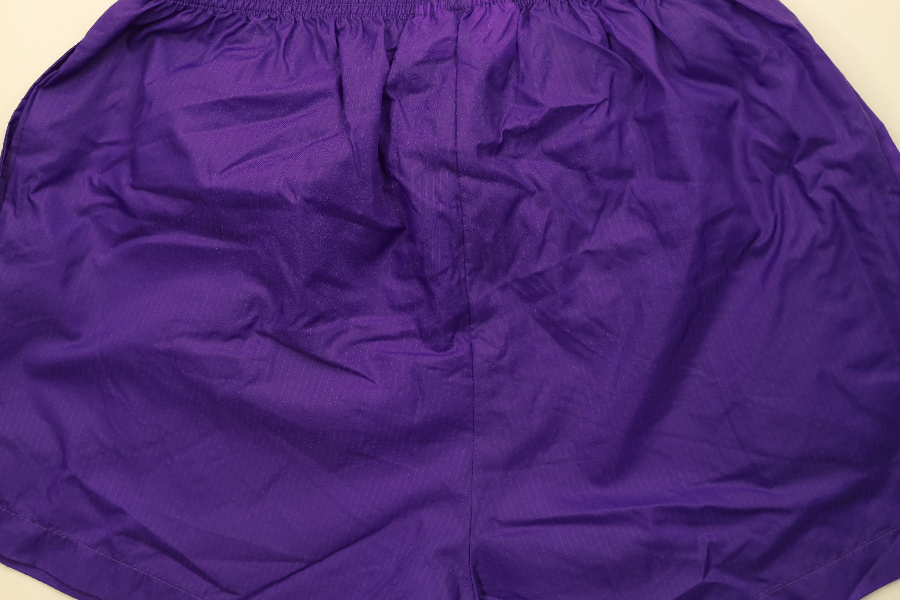 Vintage Vintage 90s Streetwear Running Jogging Soccer Shorts Nylon Size US 34 / EU 50 - 9 Thumbnail
