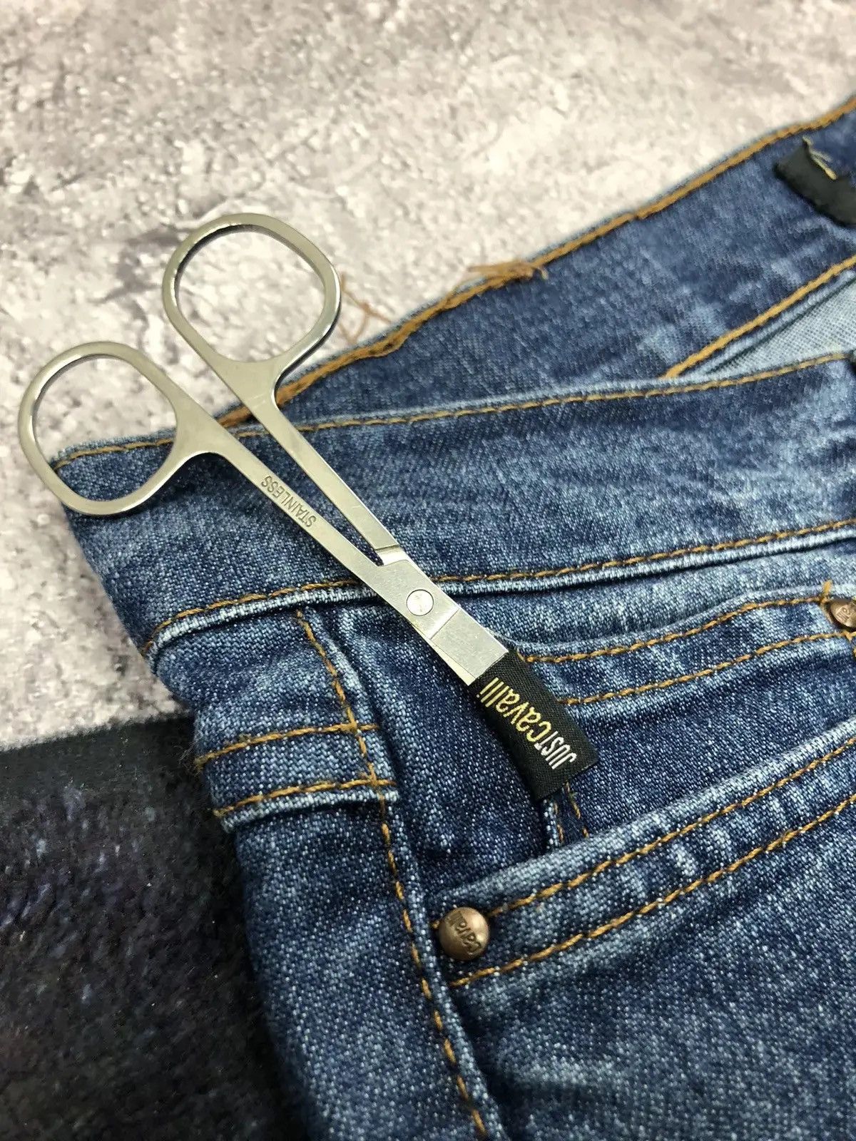 Just Cavalli JUST CAVALLI Vintage Luxury Avantgarde Blue Denim Jeans Hype Size 29" - 7 Thumbnail