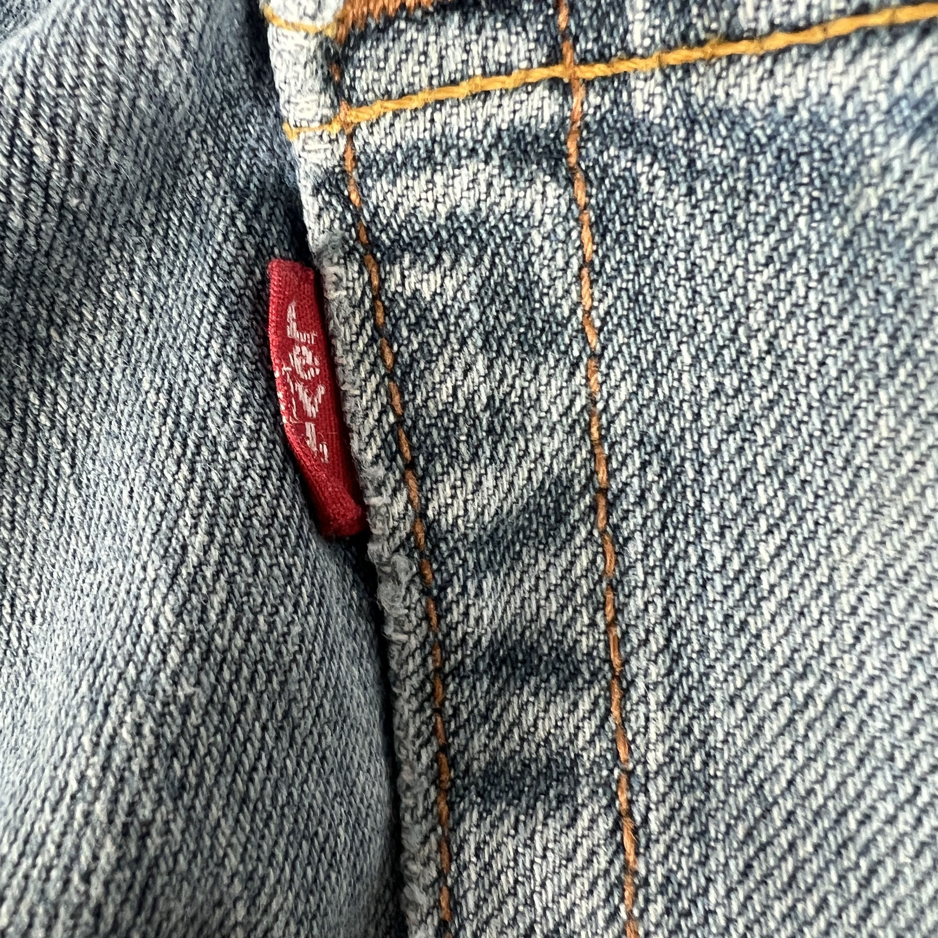 Levi's Y2K Levi's Jean 569 Loose Straight Blue Faded Thrashed Denim Size US 34 / EU 50 - 15 Thumbnail