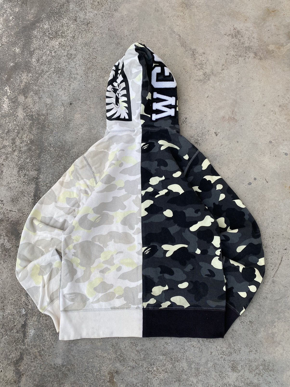 Bape City Camo Shark Half Full Zip Hoodie Size US M / EU 48-50 / 2 - 3 Thumbnail
