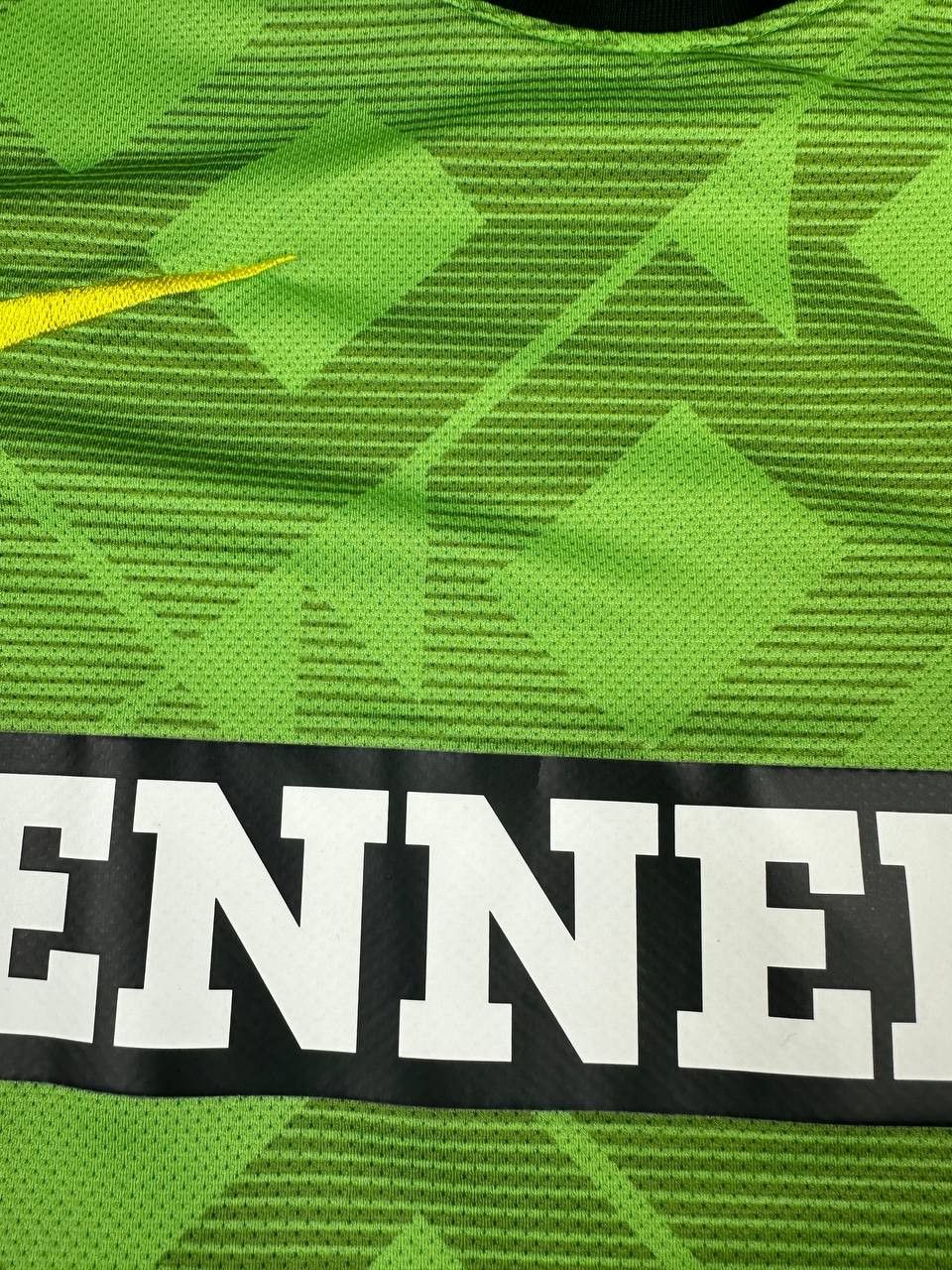Nike 2010/11 Nike Celtic FC Away Soccer Jersey Size US L / EU 52-54 / 3 - 8 Thumbnail