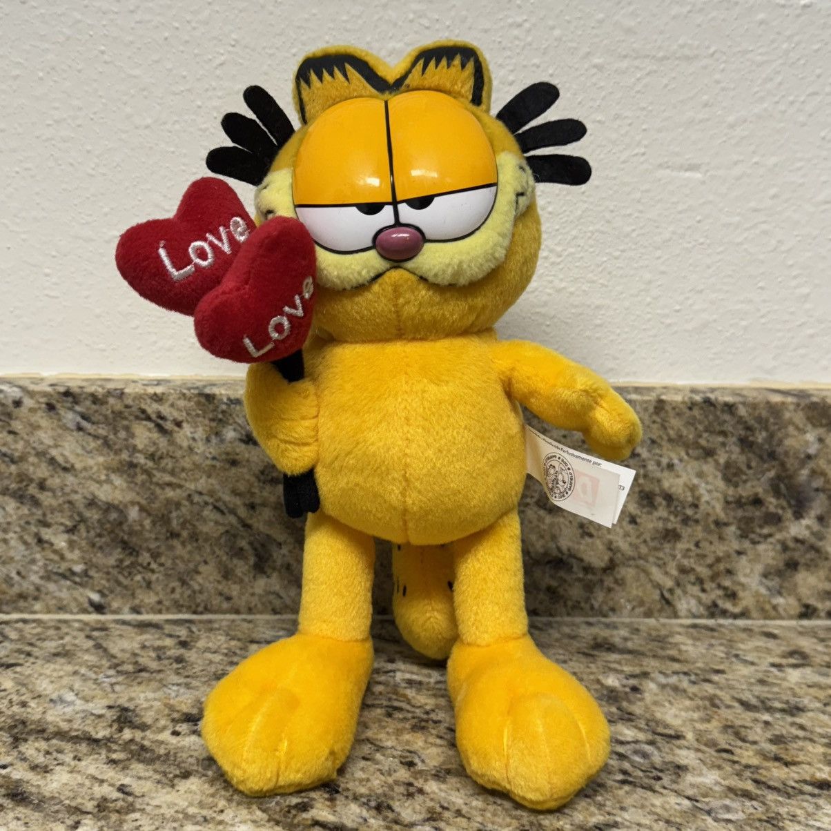 Vintage Vintage Garfield Love Heart Balloon 10" Valentines Plush NWT Size ONE SIZE - 1 Thumbnail