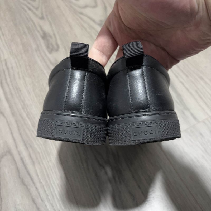 Gucci Gucci Black Slip-On Sneakers with Bee Detail - Size US 8.5 / EU 41-42 - 3 Thumbnail
