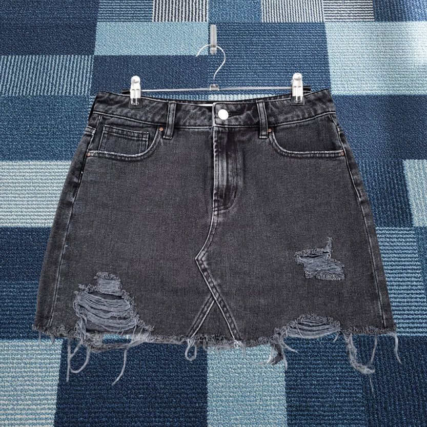 Pacsun PacSun Skirt Womens Black 27 Distressed Denim A Line Mini Dark Wash Jean Zip Fly Size 27" / US 4 / IT 40 - 1 Thumbnail