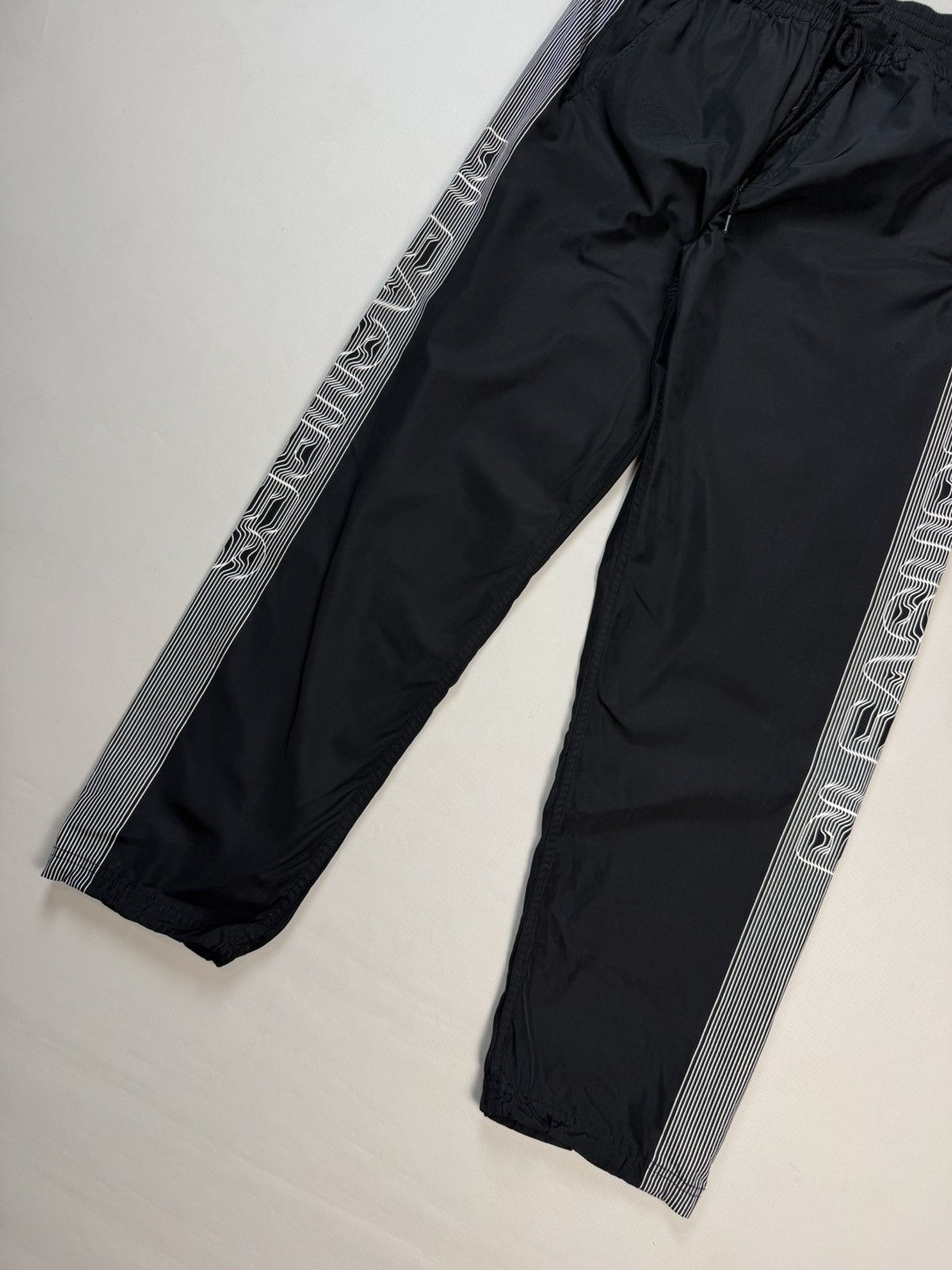 Pleasures Pleasures Men’s Logo-print Track Pants Trousers Drawstring Size US 34 / EU 50 - 3 Thumbnail