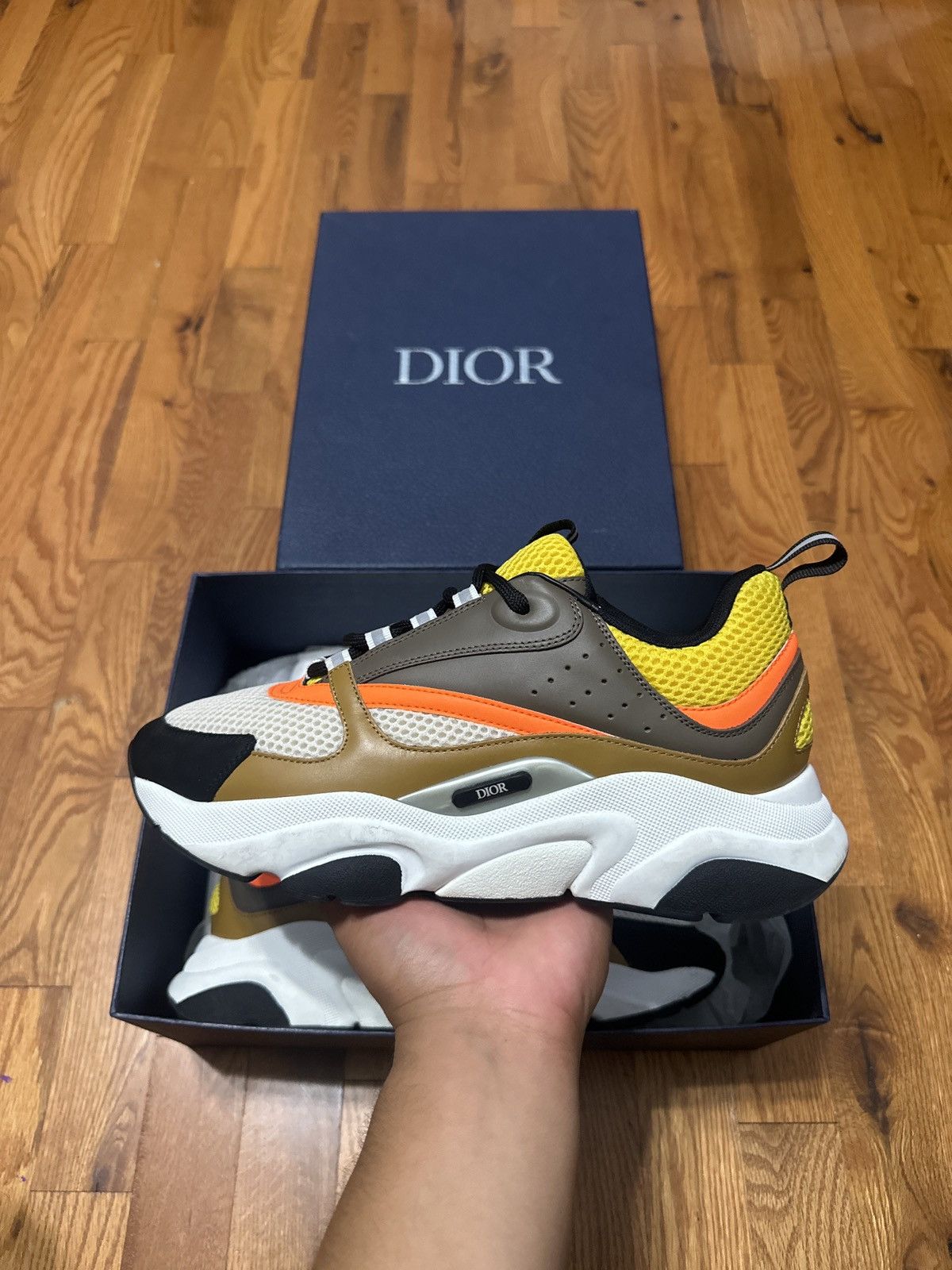 Dior Dior B22 Ebony Camel Size US 9 / EU 42 - 8 Thumbnail