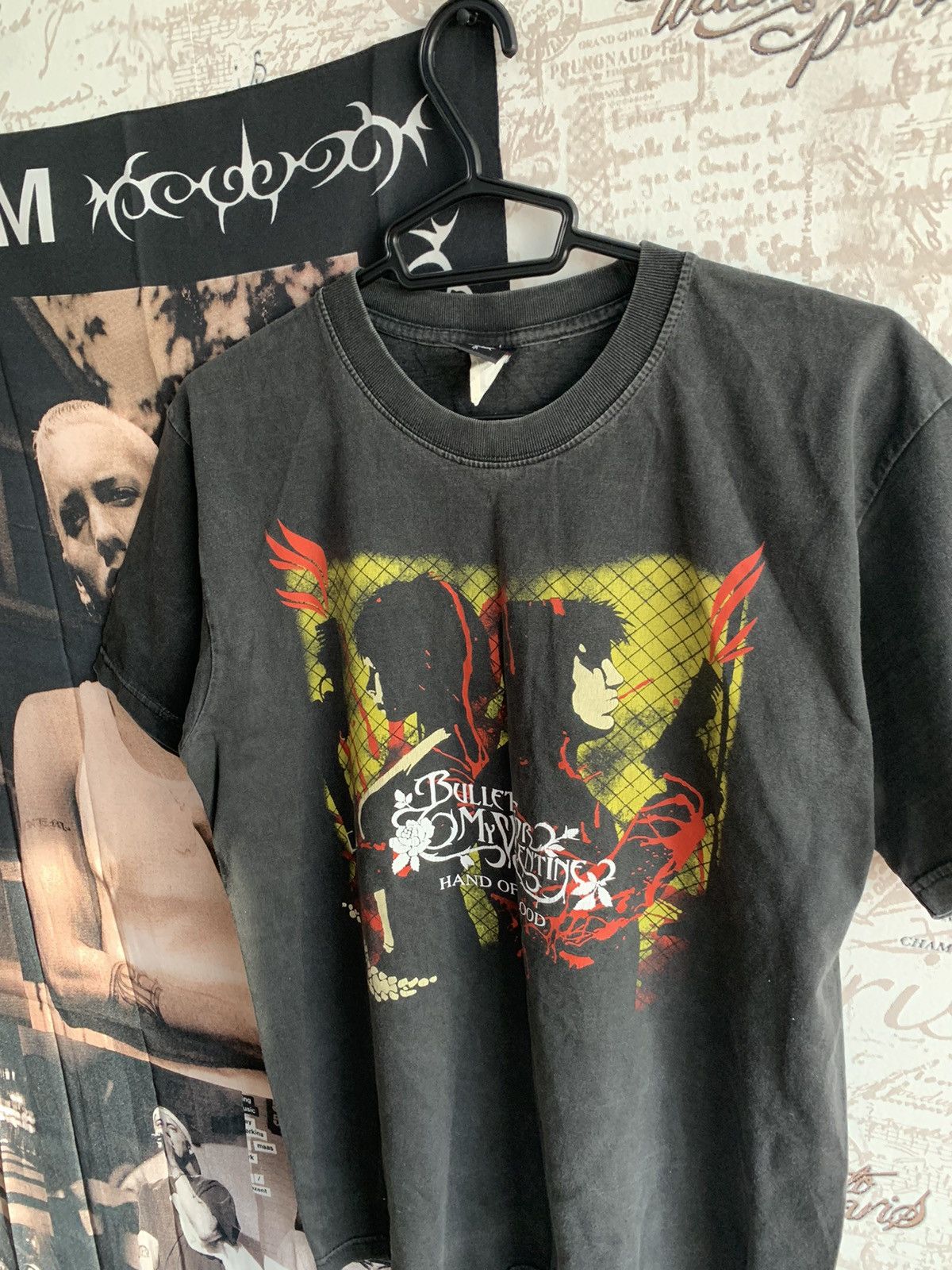 Band Tees Vintage t-shirt bullet for valentine hand of blood Size US M / EU 48-50 / 2 - 2 Thumbnail