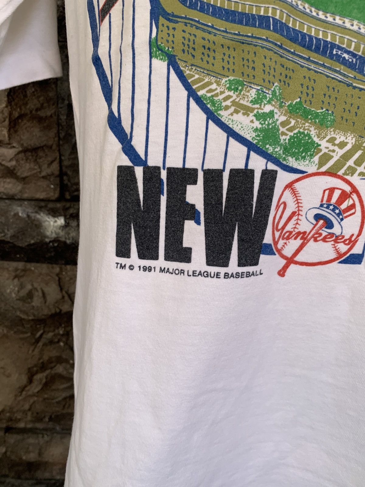 New York Yankees Vintage New York Yankees Stadium MLB Team T shirt Size US L / EU 52-54 / 3 - 3 Thumbnail