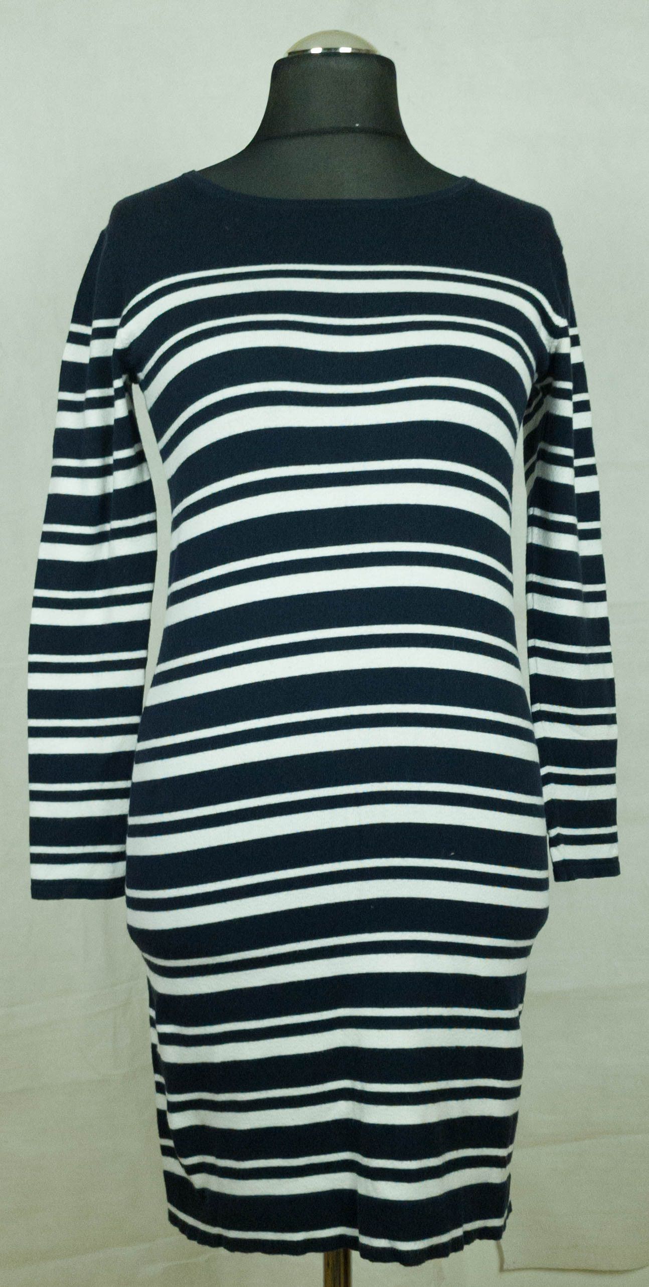 Gant Gant womens dress size S-M ( LABEL S) gc Size S / US 4 / IT 40 - 1 Thumbnail