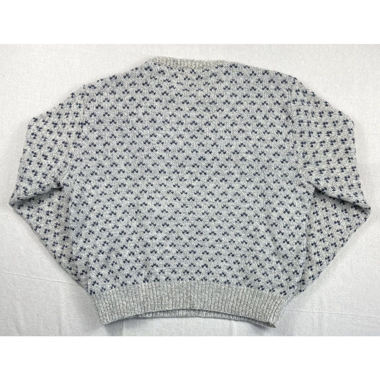 American Eagle Outfitters VINTAGE American Eagle Outfitters Wool Sweater Pullover Ski Birdseye Gray XL Men Regular Crew Neck 1990s Mens Size US XL / EU 56 / 4 - 3 Thumbnail