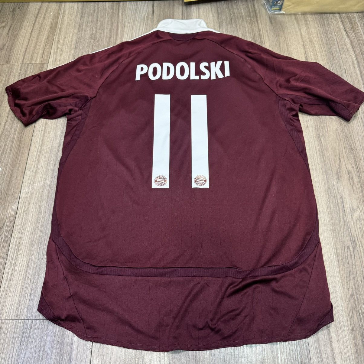 Adidas Bayern Munich 06/07 C/L away shirt #11 Podolski Size US M / EU 48-50 / 2 - 2 Thumbnail