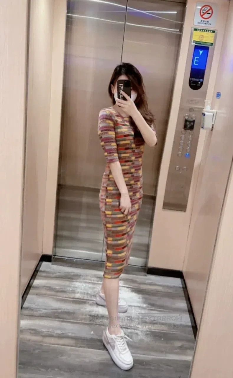 Chanel Chanel Hamburg Series Cashmere Mosaic Colour Striped Knitt Size XXS / US 00 / IT 34 - 3 Thumbnail