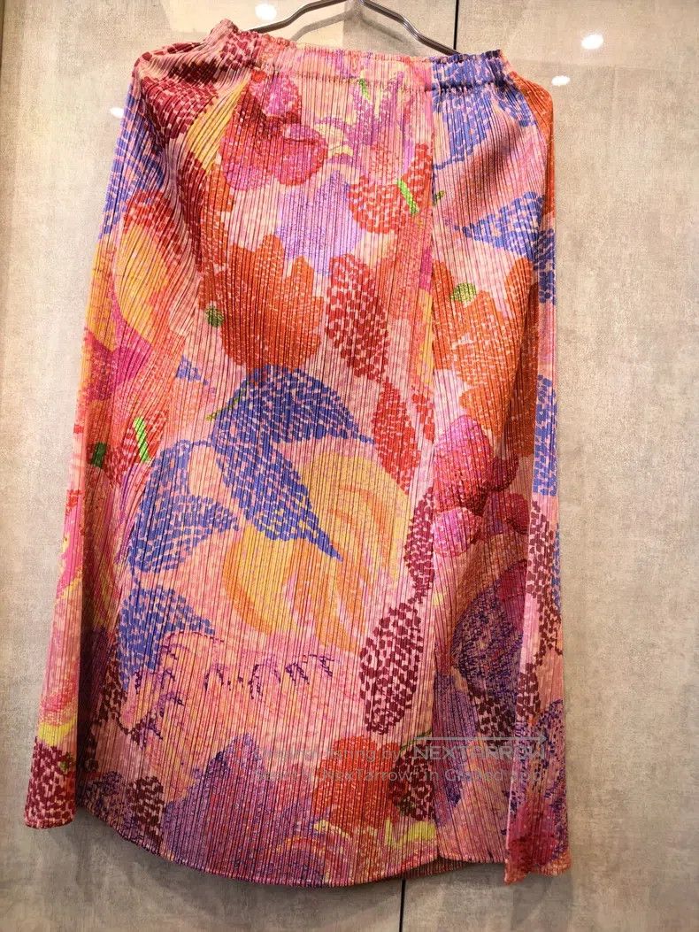 Issey Miyake Issey Miyake size:3 Pink Skirt Size 23" - 1 Thumbnail