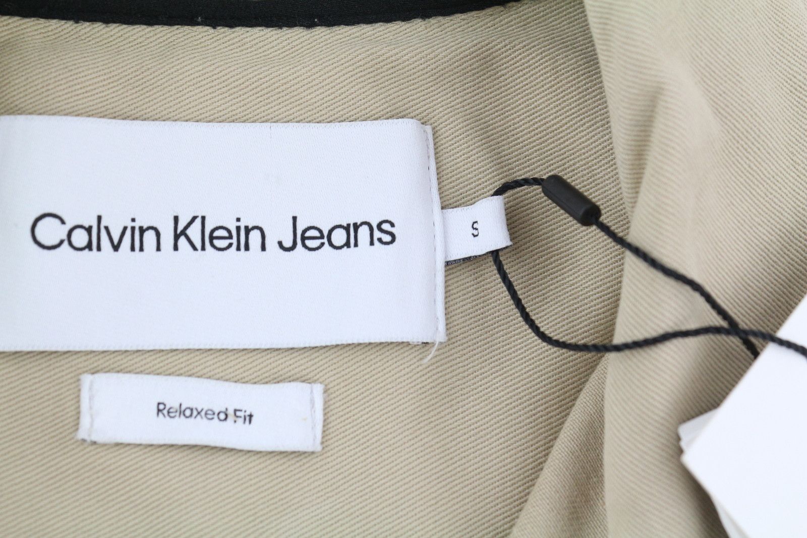 Calvin Klein S Beige Relaxed Fit Button Logo Patch Pocket Shirt 85373 Size US S / EU 44-46 / 1 - 9 Thumbnail
