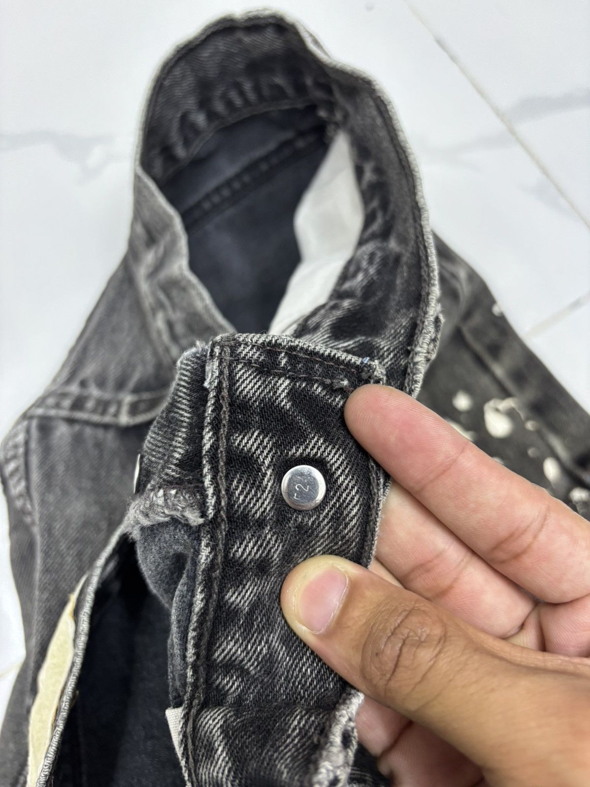 Levi's × Undercover LEVIS 501 THRASHED DISTRESSED DENIM UNDERCOVER STYLE DESIGN Size US 31 - 15 Thumbnail