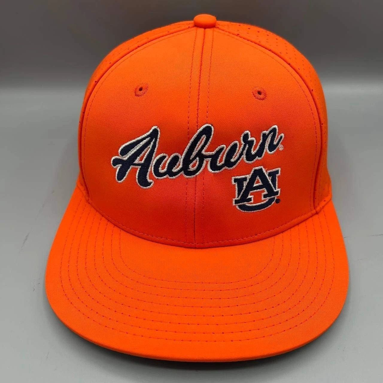 The Game Vintage Auburn Tigers Hat Men Embroidered NCAA Snap Back Size ONE SIZE - 1 Thumbnail