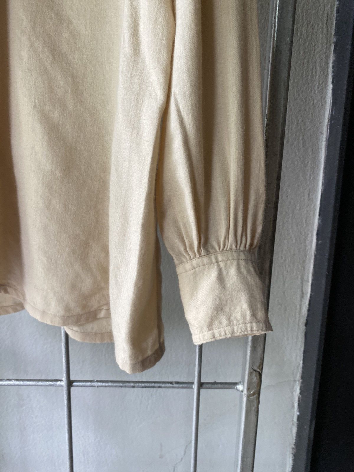 Dior Christian Dior vintage beige shirt Size L / US 10 / IT 46 - 5 Thumbnail