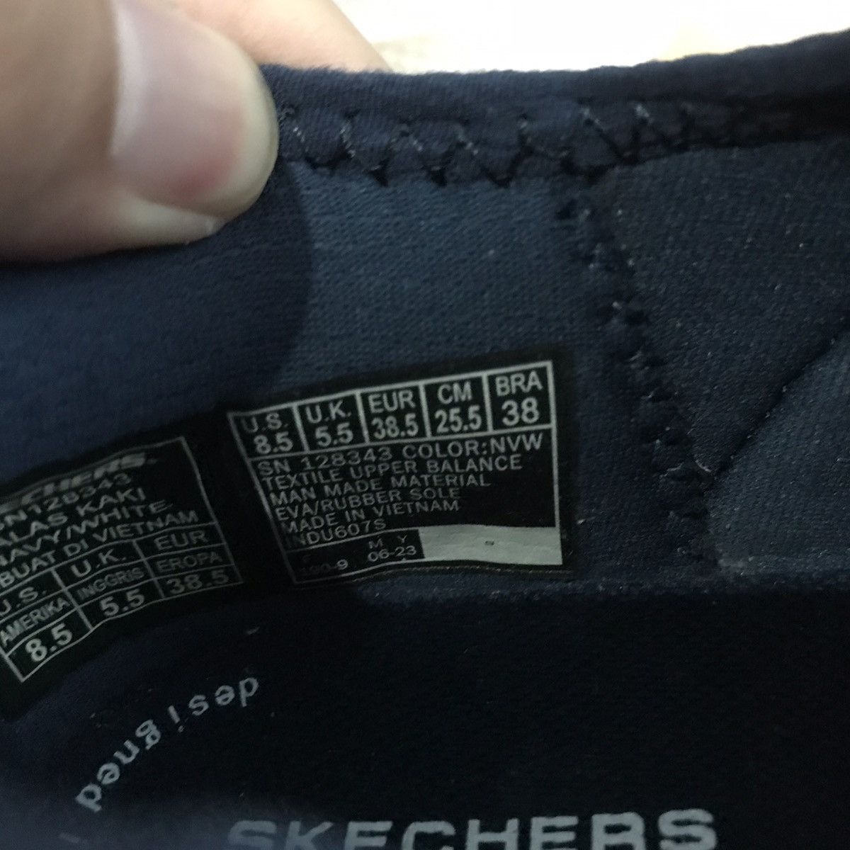 SKECHERS Skechers Go run elevate Charchoal Blue Sneaker Shoe Running Size US 6 / EU 39 - 14 Thumbnail