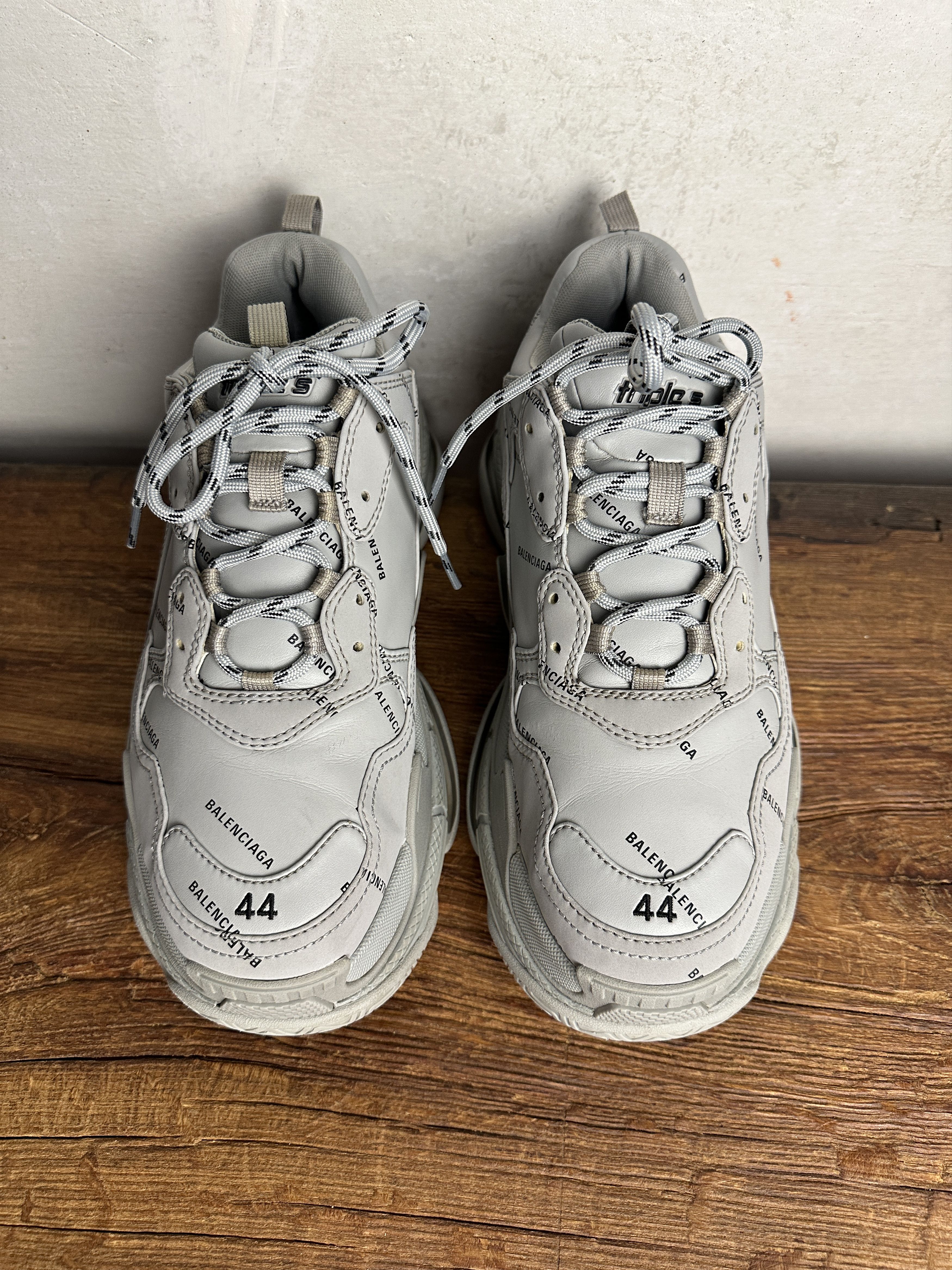 Balenciaga Balenciaga All Over Logo Triple S Leather Free Sneaker Grey Size US 11 / EU 44 - 8 Thumbnail