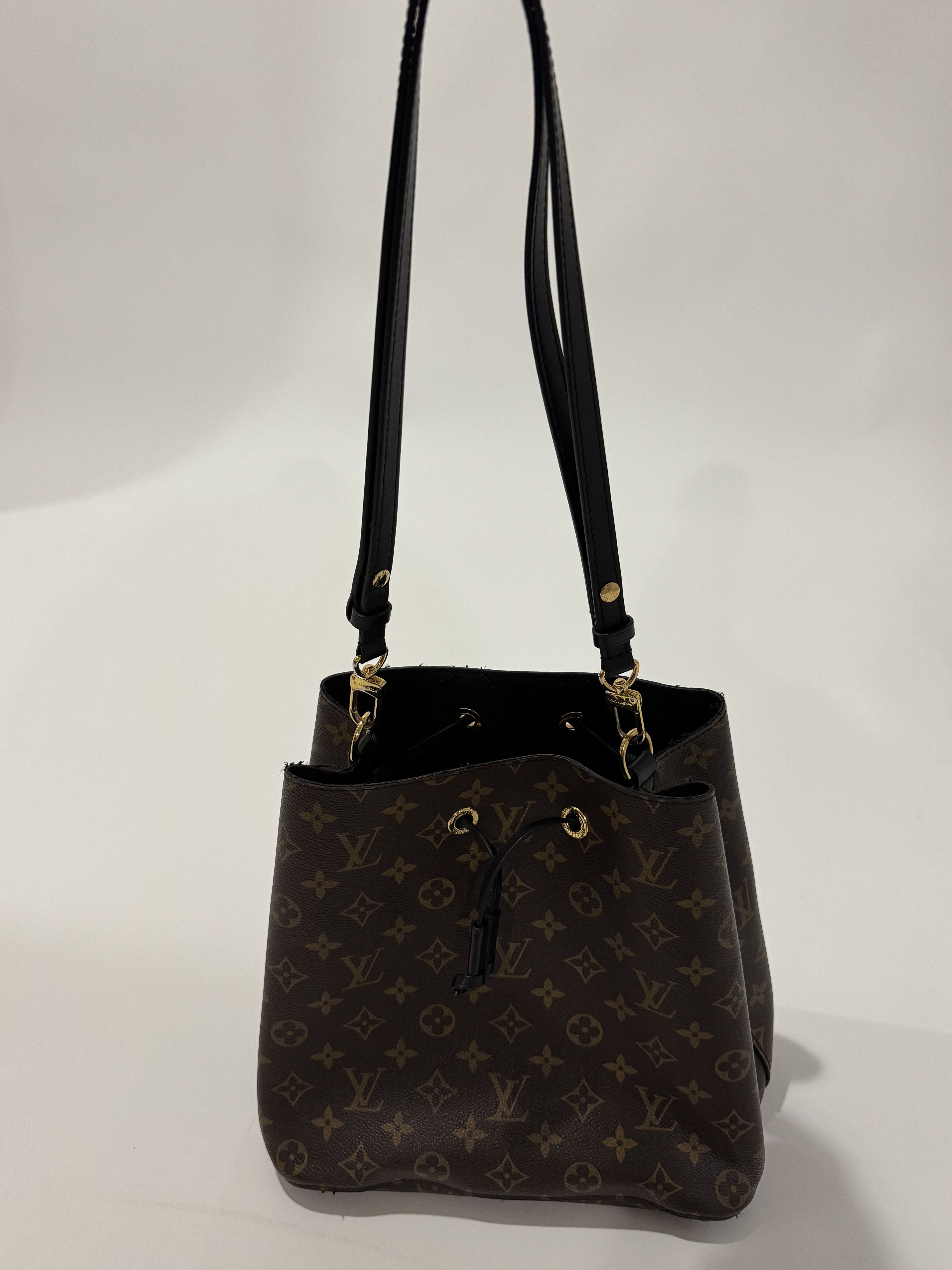 Louis Vuitton NéoNoé MM Size ONE SIZE - 16 Thumbnail