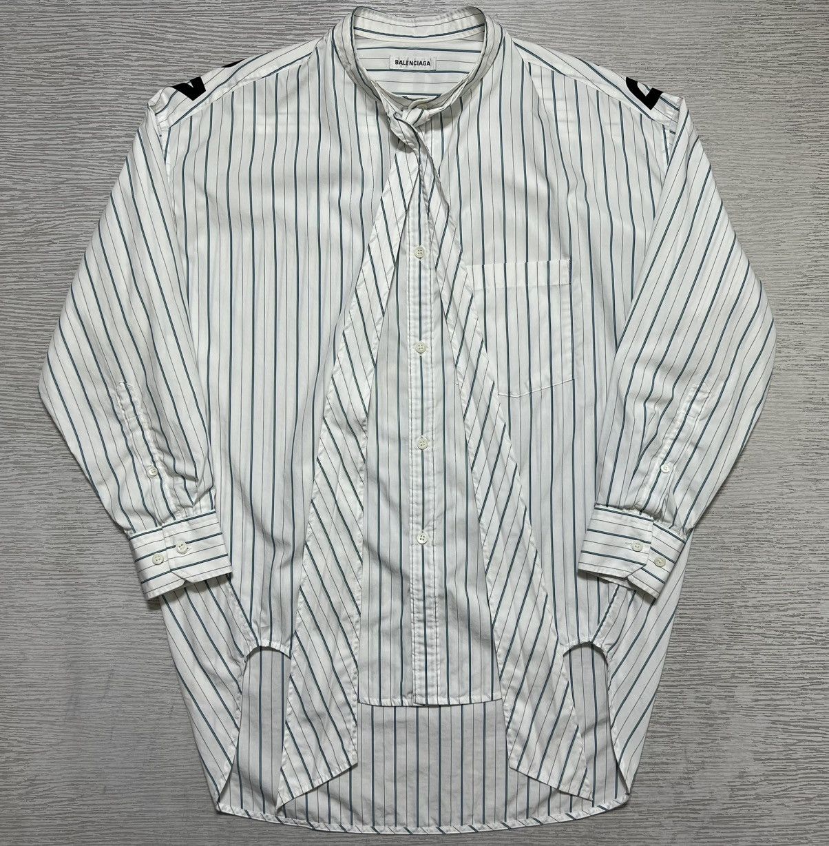 Balenciaga Balenciaga - Back Logo Bow Tie Stripe Longsleeve Shirt Size XXS / US 00 / IT 34 - 2 Thumbnail
