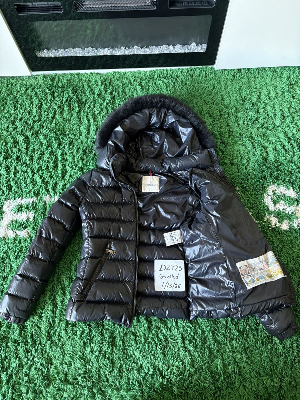 Moncler Badyf Short Down Jacket w/ Faux Fur-Trimmed Hood SzS