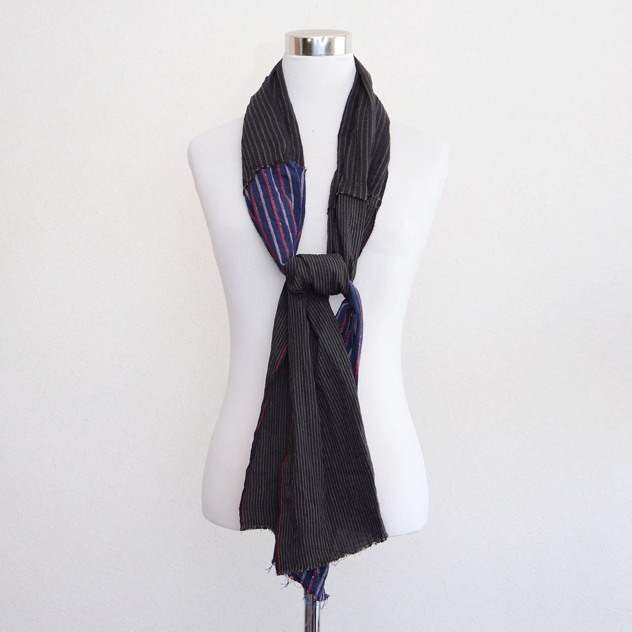 Other Vintage Japanese Cotton Patchwork Stole Stripe Hand Stitched Size ONE SIZE - 3 Thumbnail