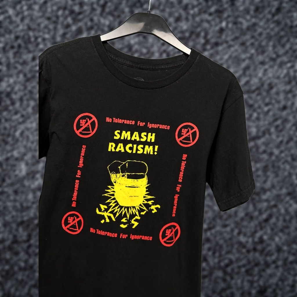 Obey OBEY SMASH RACISM No Tolerance For IGNORANCE Punk Anarchy T-Shirt Mens S Black Cotton Logo Vintage Size US S / EU 44-46 / 1 - 1 Thumbnail