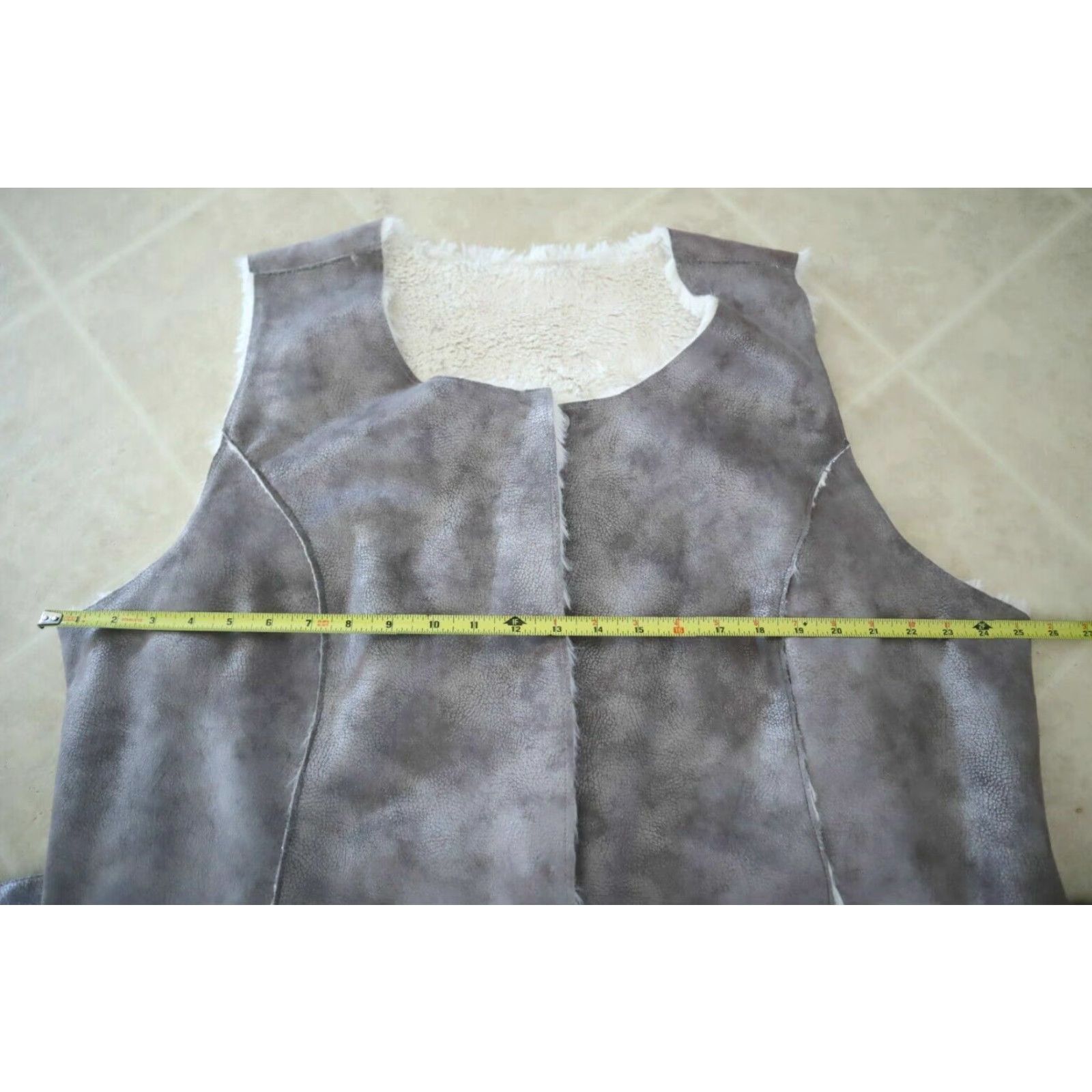Vintage VINTAGE Lane Bryant Faux Fur Vest Plus Size 22/24 Casual Belted Pockets Women Size 3XL / US 20-22 - 5 Thumbnail