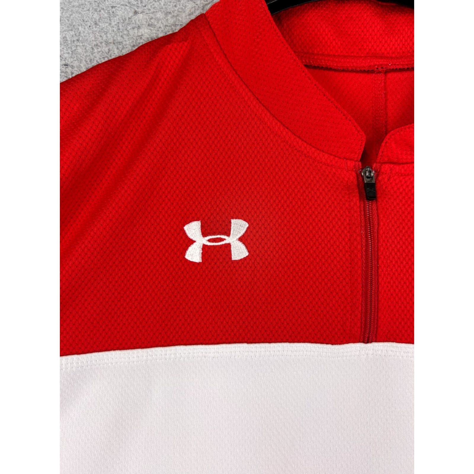 Under Armour Under Armour Shirt XL Red White Long Sleeve 1/4 Zip Logo Athletic Sports Mens Size US XL / EU 56 / 4 - 6 Thumbnail