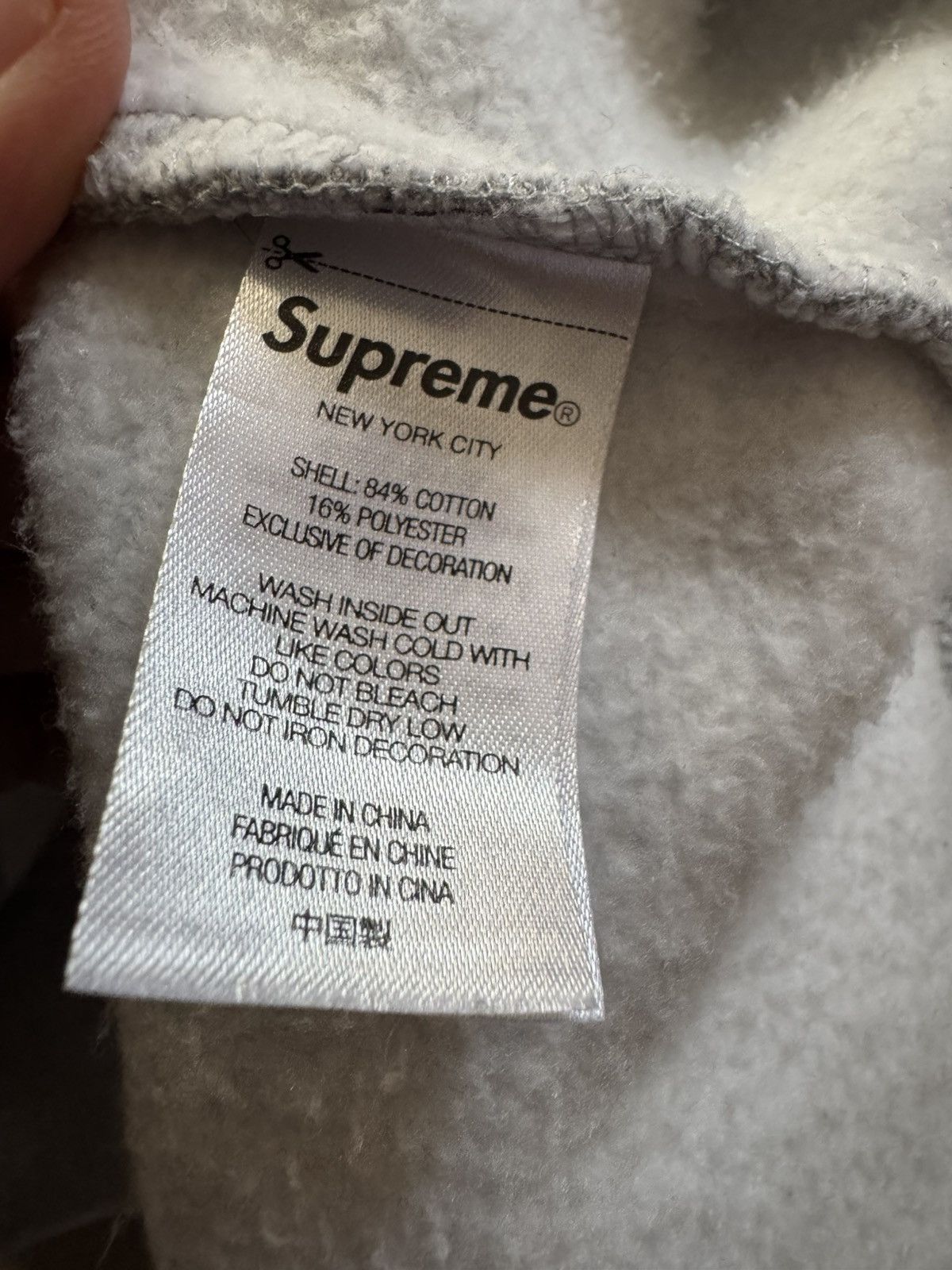 Supreme SUPREME x TIMBERLAND hoodie sizes in photos by tape measure Size US M / EU 48-50 / 2 - 16 Thumbnail