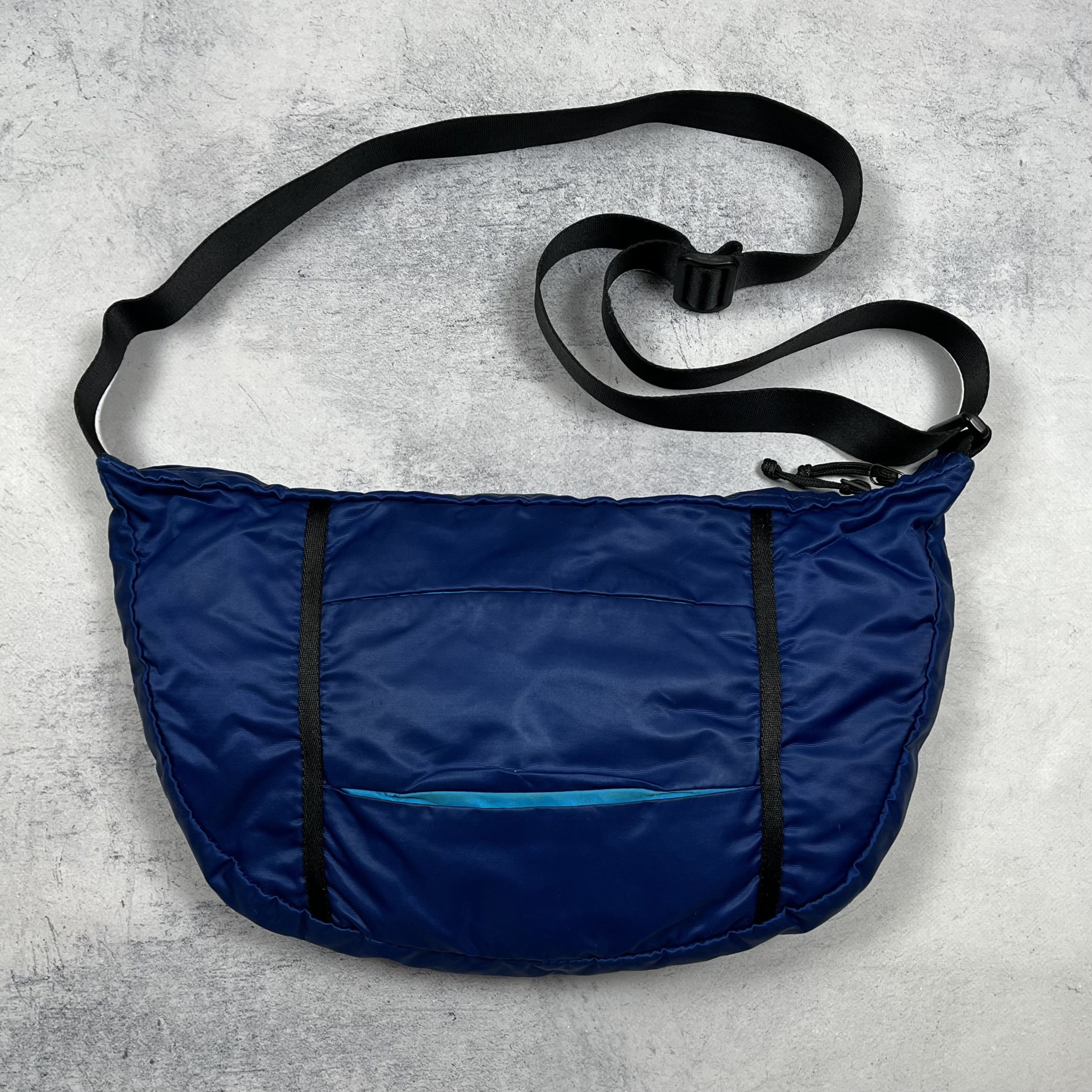 Nike Vintage Nike Swoosh Nylon Shoulder Crossbody Bag 90’s Size ONE SIZE - 9 Thumbnail